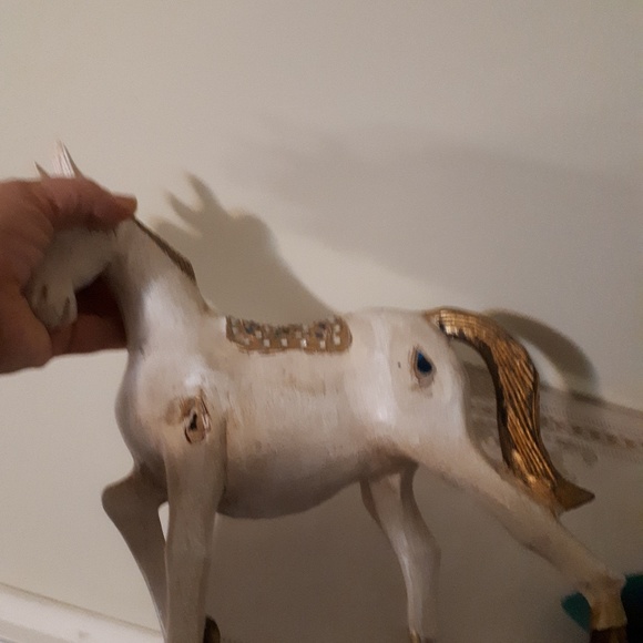 Cheval en bois 20$ - Picture 4 of 4